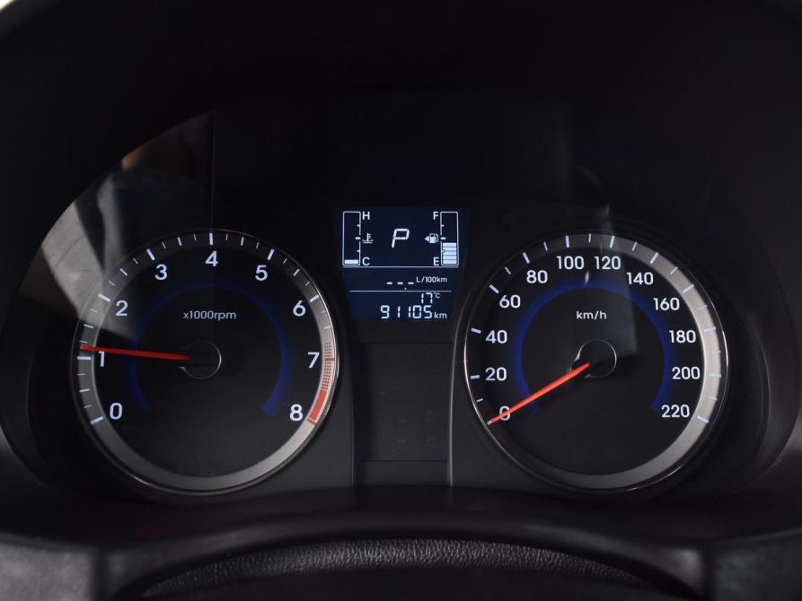 Hyundai Solaris I Рестайлинг Кемерово  - изображение 9