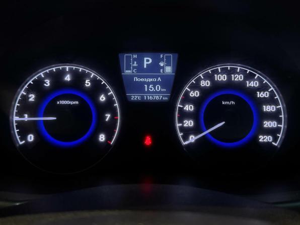 Hyundai Solaris I Рестайлинг с пробегом 2016 года, цена 1 100 000 рублей, 116787 км, седан, Автокод Объявления