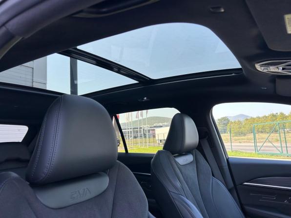 Geely Monjaro I с пробегом 2024 года, цена 3 430 000 рублей, 24000 км, внедорожник, Автокод Объявления