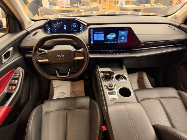 Changan CS55 Plus II с пробегом 2023 года, цена 1 858 000 рублей, 49842 км, внедорожник, Автокод Объявления