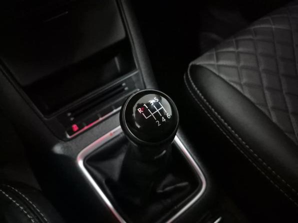 Volkswagen Tiguan I Рестайлинг с пробегом 2012 года, цена 1 000 000 рублей, 195948 км, внедорожник, Автокод Объявления