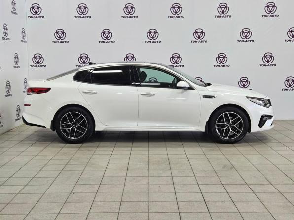 Kia Optima IV Рестайлинг с пробегом 2018 года, цена 2 040 000 рублей, 71631 км, седан, Автокод Объявления