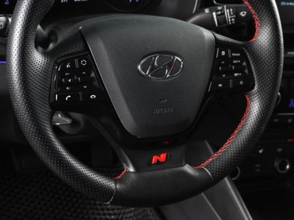 Hyundai Accent V Рестайлинг с пробегом 2021 года, цена 1 879 000 рублей, 84318 км, седан, Автокод Объявления