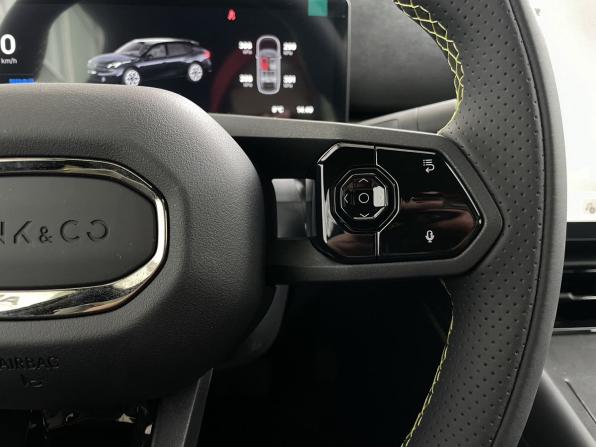 Lynk &amp; Co 07 I Рестайлинг с пробегом 2026 года, цена 5 590 000 рублей, 24 км, универсал, Автокод Объявления