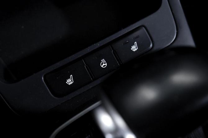 Kia Rio IV с пробегом 2018 года, цена 1 220 000 рублей, 180000 км, хэтчбек, Автокод Объявления