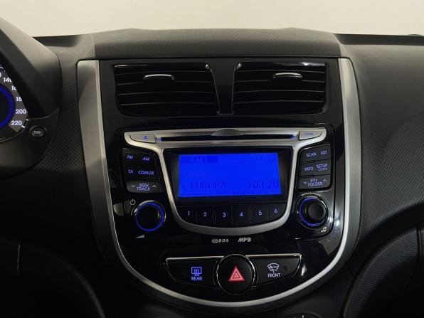 Hyundai Solaris I с пробегом 2012 года, цена 839 900 рублей, 89000 км, седан, Автокод Объявления