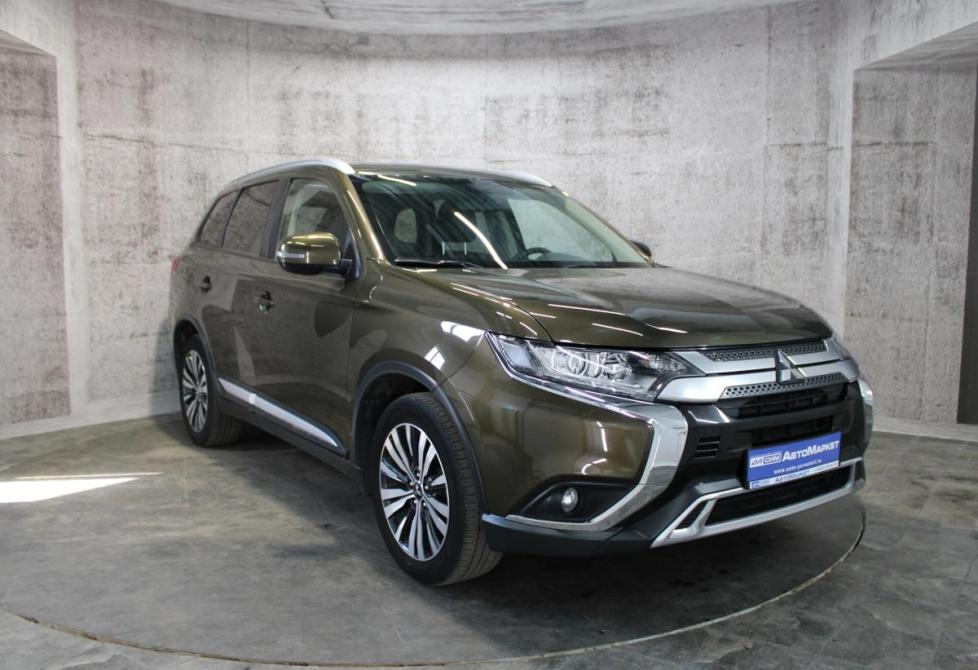 Mitsubishi Outlander III Рестайлинг 3 Ярославль  - изображение 3