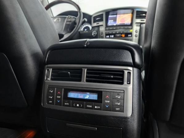 Lexus LX III Рестайлинг с пробегом 2013 года, цена 4 870 000 рублей, 201532 км, внедорожник, Автокод Объявления