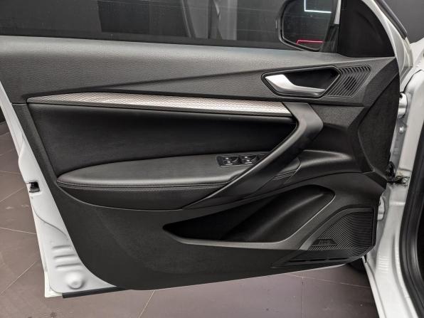 Lada (ВАЗ) Vesta I Рестайлинг (NG) с пробегом 2024 года, цена 1 299 000 рублей, 46317 км, универсал, Автокод Объявления
