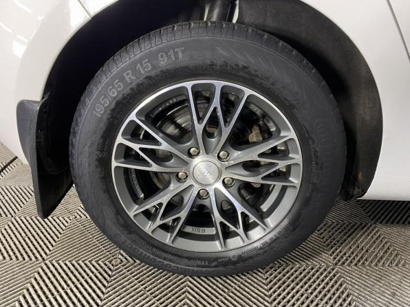 Volkswagen Golf VI с пробегом 2011 года, цена 1 190 000 рублей, 74705 км, хэтчбек, Автокод Объявления