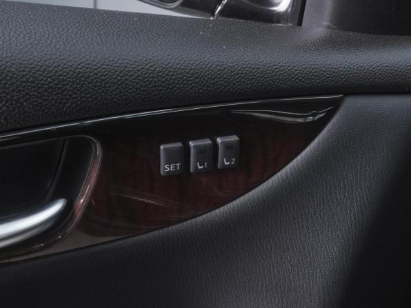 Infiniti QX50 I Рестайлинг с пробегом 2016 года, цена 1 855 000 рублей, 245777 км, внедорожник, Автокод Объявления