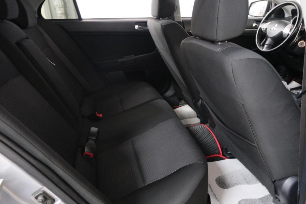 Mitsubishi Lancer X Омск  - изображение 19