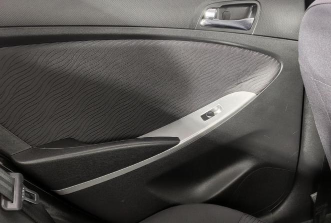 Hyundai Solaris I с пробегом 2012 года, цена 850 000 рублей, 134000 км, седан, Автокод Объявления