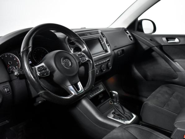 Volkswagen Tiguan I Рестайлинг с пробегом 2016 года, цена 1 490 000 рублей, 121597 км, внедорожник, Автокод Объявления