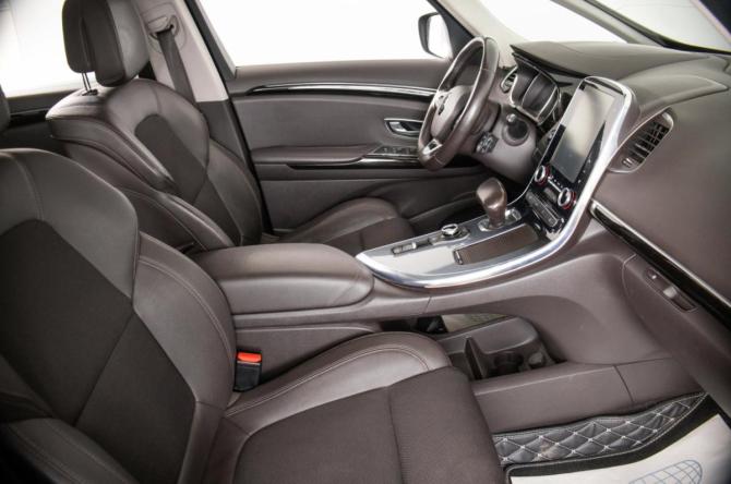 Renault Espace V с пробегом 2015 года, цена 2 349 000 рублей, 155000 км, минивэн, Автокод Объявления