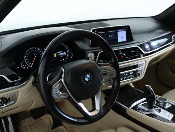 BMW 7 серии VI (G11/G12) с пробегом 2016 года, цена 2 590 000 рублей, 206000 км, седан, Автокод Объявления