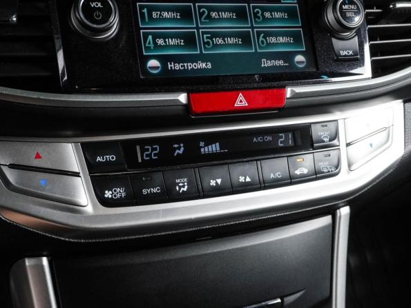 Honda Accord IX с пробегом 2013 года, цена 1 599 000 рублей, 200111 км, седан, Автокод Объявления