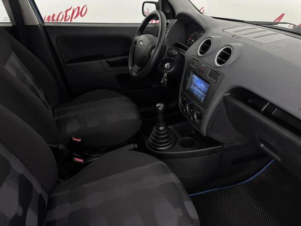 Ford Fusion I Рестайлинг с пробегом 2006 года, цена 349 000 рублей, 217268 км, хэтчбек, Автокод Объявления