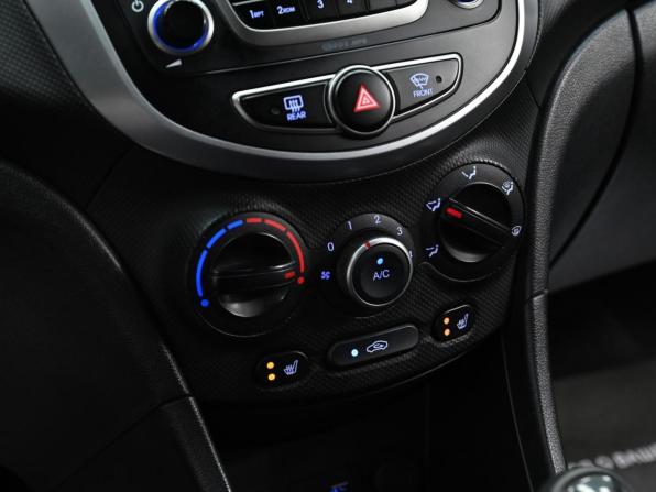 Hyundai Solaris I Рестайлинг с пробегом 2015 года, цена 749 000 рублей, 89000 км, седан, Автокод Объявления