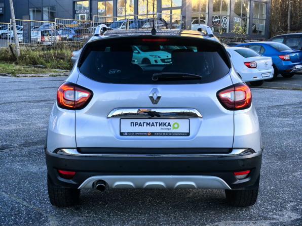 Renault Kaptur I с пробегом 2019 года, цена 1 349 000 рублей, 198000 км, внедорожник, Автокод Объявления