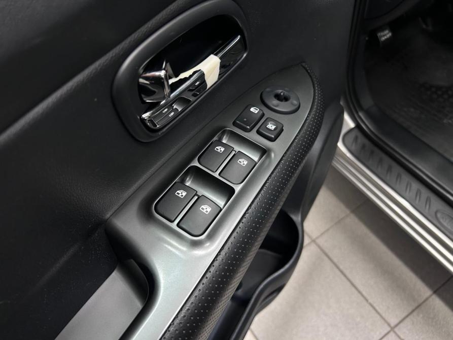 Kia Carens II (UN) Красноярск  - изображение 19