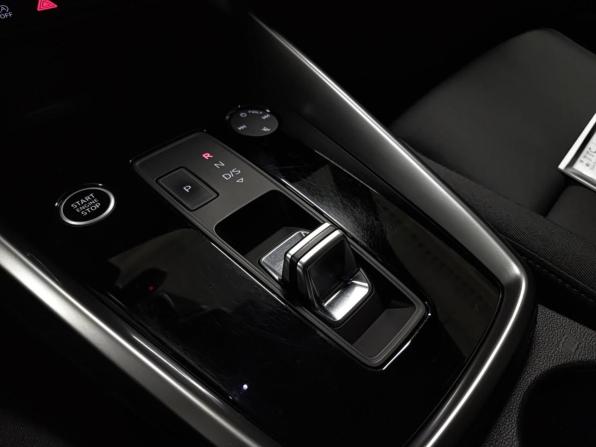 Audi A3 IV (8Y) с пробегом 2021 года, цена 2 599 000 рублей, 49801 км, седан, Автокод Объявления