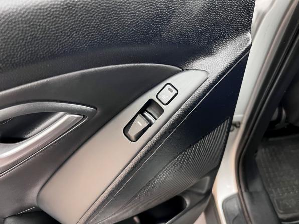 Hyundai ix35 I с пробегом 2011 года, цена 1 090 000 рублей, 222382 км, внедорожник, Автокод Объявления