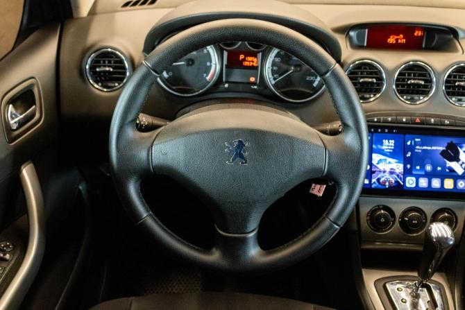 Peugeot 308 I с пробегом 2010 года, цена 499 000 рублей, 139346 км, хэтчбек, Автокод Объявления