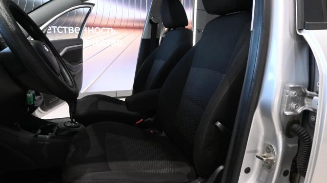 Lada (ВАЗ) Vesta I с пробегом 2017 года, цена 695 000 рублей, 127131 км, седан, Автокод Объявления
