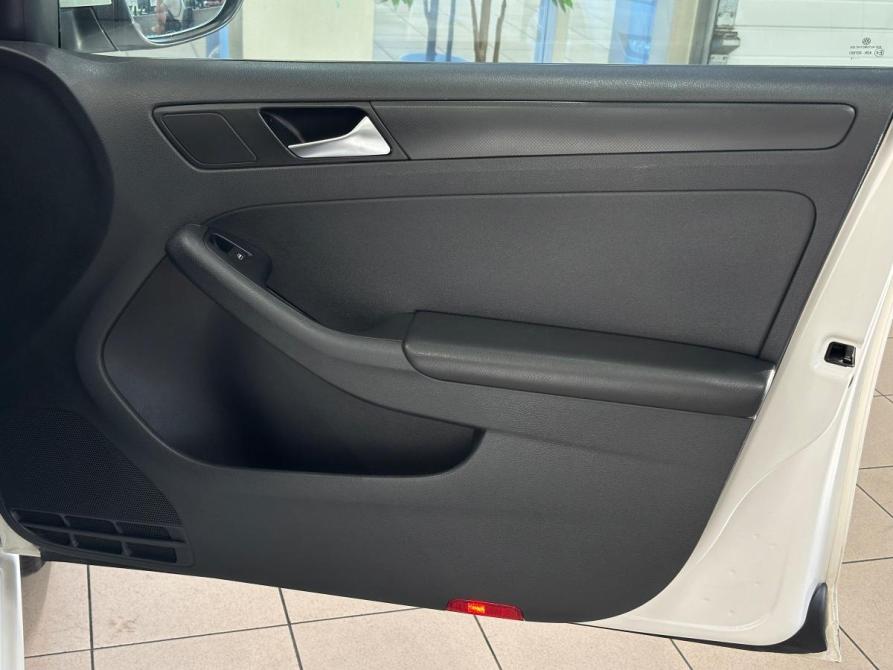 Volkswagen Jetta VI Волгоград  - изображение 16