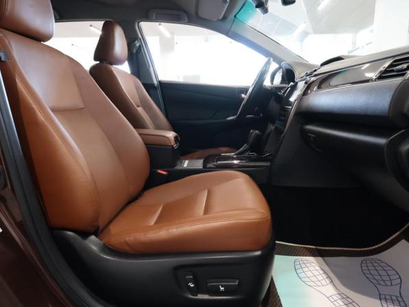 Toyota Camry VII (XV50) Рестайлинг 2 с пробегом 2017 года, цена 2 250 000 рублей, 146105 км, седан, Автокод Объявления