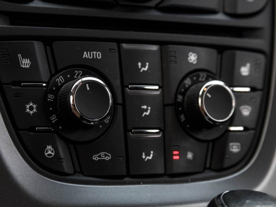 Opel Astra J Рестайлинг Уфа  - изображение 15