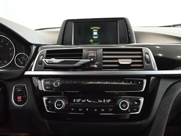 BMW 3 серии VI (F3x) Рестайлинг с пробегом 2017 года, цена 1 890 000 рублей, 160295 км, седан, Автокод Объявления