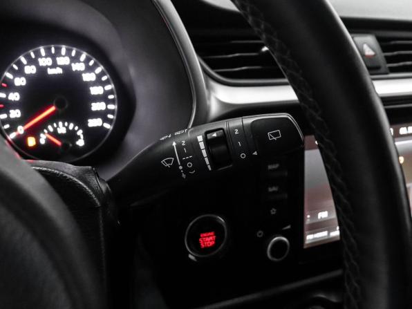 Kia Rio IV Рестайлинг с пробегом 2020 года, цена 1 749 000 рублей, 111513 км, хэтчбек, Автокод Объявления