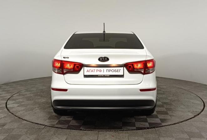 Kia Rio III с пробегом 2015 года, цена 1 210 000 рублей, 166730 км, седан, Автокод Объявления