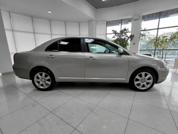 Toyota Avensis II с пробегом 2004 года, цена 600 000 рублей, 243984 км, седан, Автокод Объявления