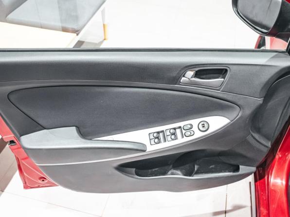 Hyundai Solaris I Рестайлинг с пробегом 2014 года, цена 722 389 рублей, 245454 км, седан, Автокод Объявления