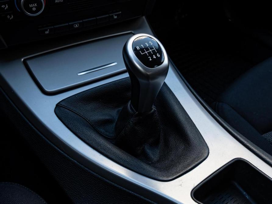 BMW 3 серии V (E90/E91/E92/E93) Краснодар  - изображение 10