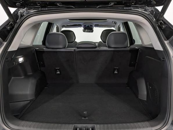 Geely Atlas II с пробегом 2024 года, цена 2 995 000 рублей, 15756 км, внедорожник, Автокод Объявления