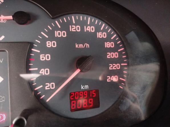 Renault Megane I Рестайлинг с пробегом 2003 года, цена 235 000 рублей, 209915 км, седан, Автокод Объявления