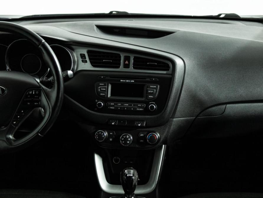 Kia Ceed II Санкт-Петербург  - изображение 15