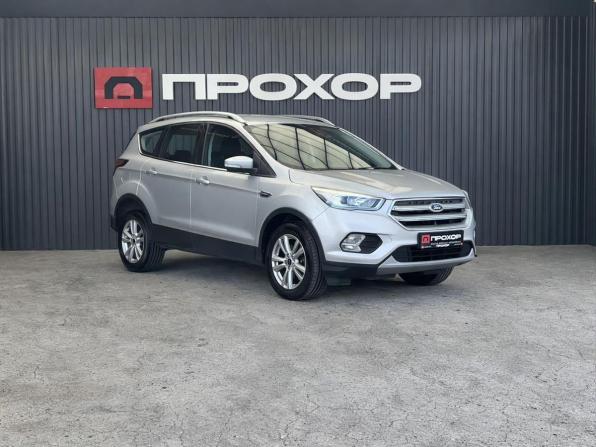 Ford Kuga II Рестайлинг с пробегом 2019 года, цена 1 597 000 рублей, 136459 км, внедорожник, Автокод Объявления
