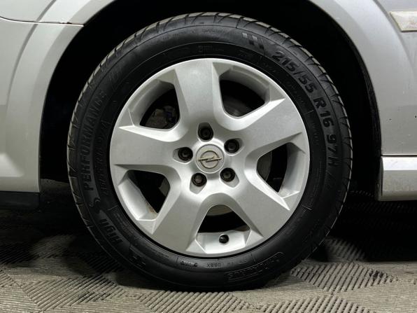 Opel Vectra C Рестайлинг с пробегом 2005 года, цена 597 000 рублей, 121911 км, седан, Автокод Объявления