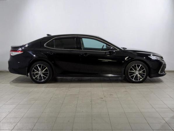 Toyota Camry VIII (XV70) Рестайлинг с пробегом 2021 года, цена 3 200 000 рублей, 80346 км, седан, Автокод Объявления