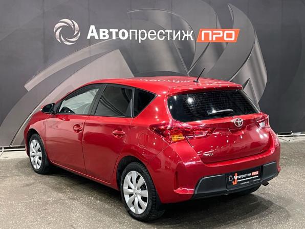 Toyota Auris II с пробегом 2013 года, цена 825 000 рублей, 205562 км, хэтчбек, Автокод Объявления