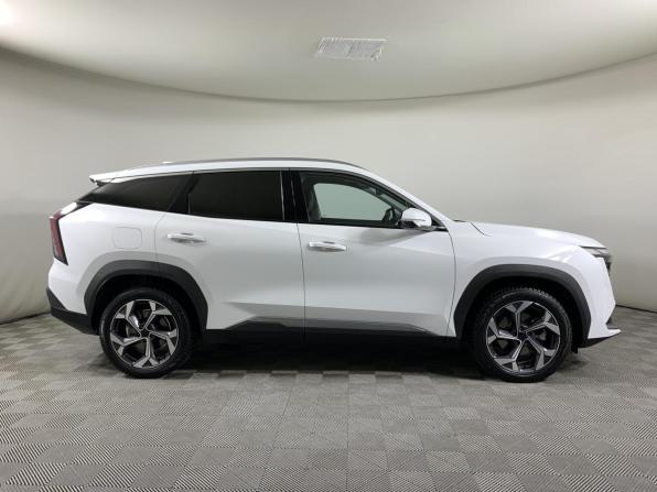 Geely Atlas II с пробегом 2024 года, цена 2 989 000 рублей, 29322 км, внедорожник, Автокод Объявления