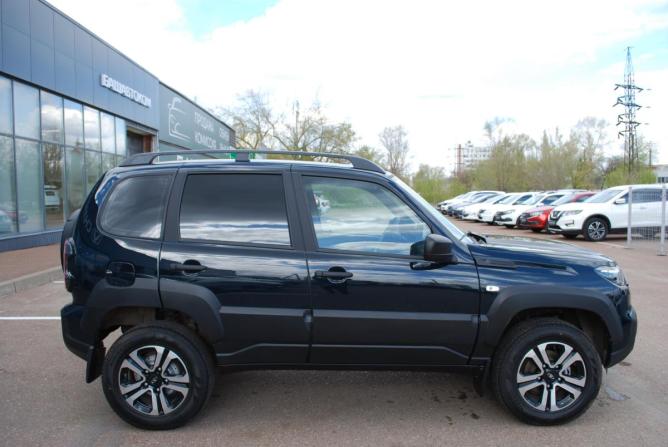 Lada (ВАЗ) Niva I Рестайлинг (Travel) с пробегом 2026 года, цена 1 595 000 рублей, 2350 км, внедорожник, Автокод Объявления