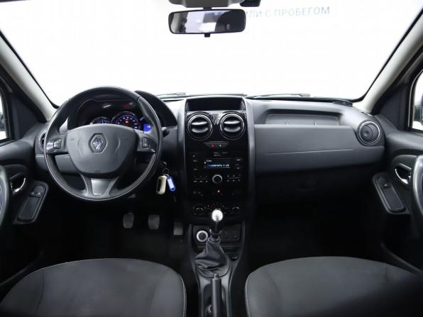 Renault Duster I Рестайлинг с пробегом 2017 года, цена 1 370 000 рублей, 170292 км, внедорожник, Автокод Объявления