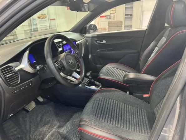 Kia Rio IV Рестайлинг с пробегом 2021 года, цена 1 529 000 рублей, 142482 км, седан, Автокод Объявления