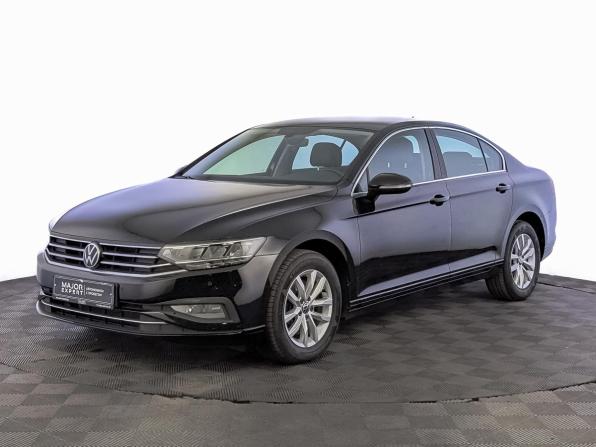 Volkswagen Passat B8 Рестайлинг с пробегом 2021 года, цена 2 210 000 рублей, 90268 км, седан, Автокод Объявления